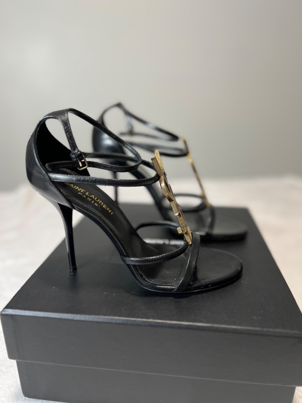 YSL Yves Saint Laurent cassandra sandal - Picture 11 of 16